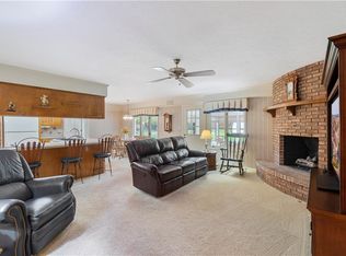 25 N Metzger Ave, Rittman, OH 44270