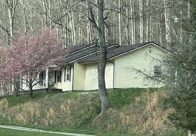 1st image of 70 Webb Branch Rd