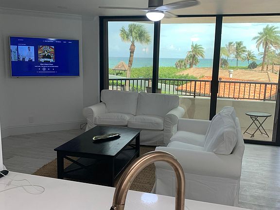Open kitchen with ocean view