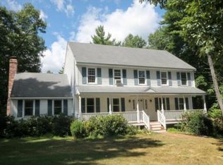 21 Hazelnut Ln, Londonderry, NH 03053