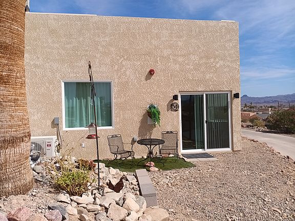 2nd image of 2040 Tomesha Ln