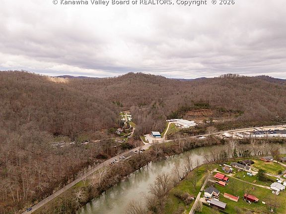 5th image of 681 Givens Park Rd