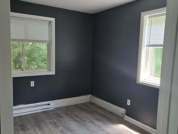 5th image of 698 Bullville Rd #4