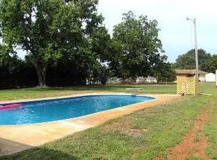 105 Marlon St, Thomaston, GA 30286
