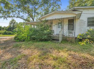 805 Howe St, McComb, MS 39648