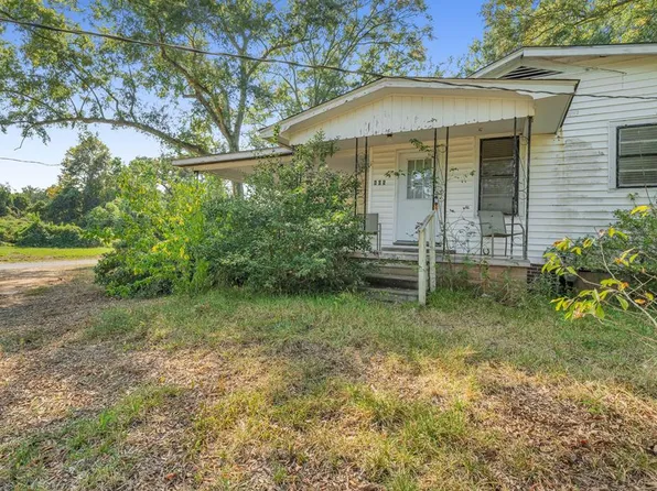 805 Howe St, McComb, MS 39648