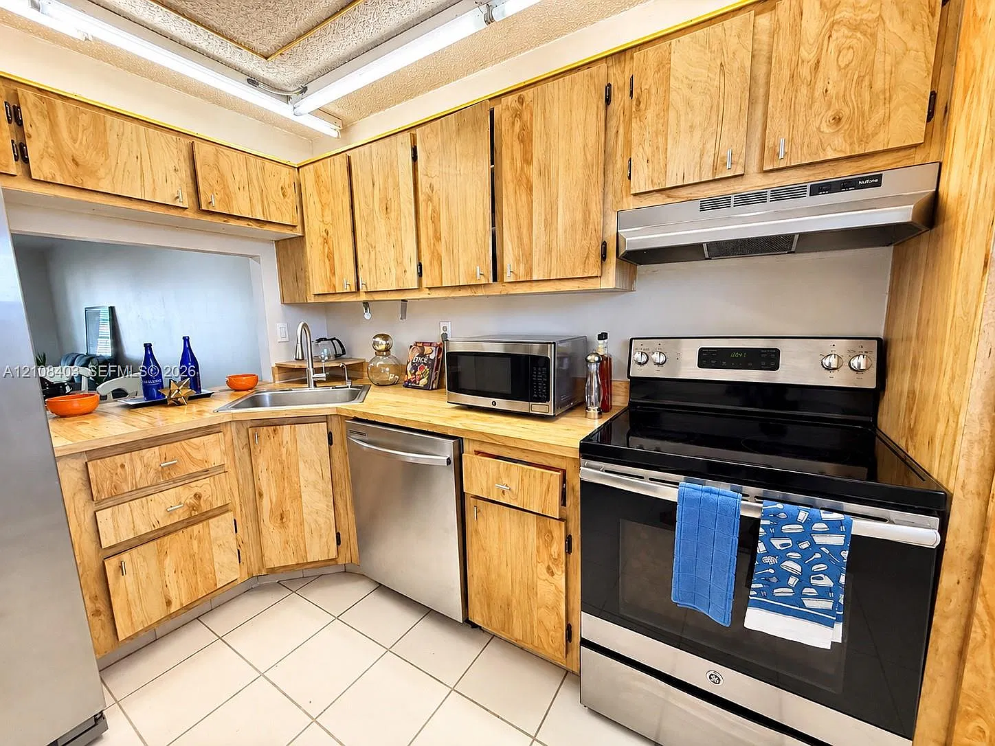 Omega Condo No 11 — Photo 3