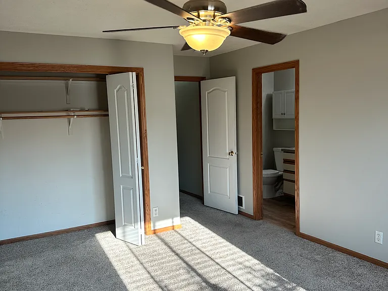 6614 Shadow Pines Pl — Photo 14