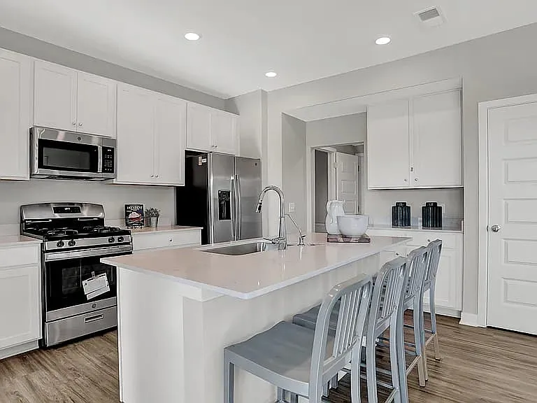 15243 Farrington Way — Photo 30
