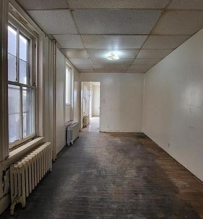 5th image of 1132 Marion St