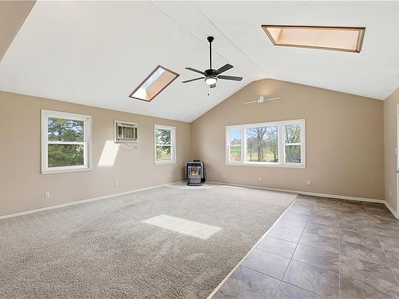 5th image of 34372 169th St