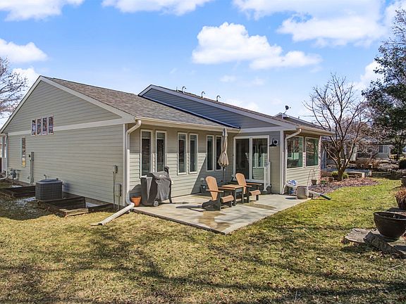 5th image of 4231 Stone Brooke Rd