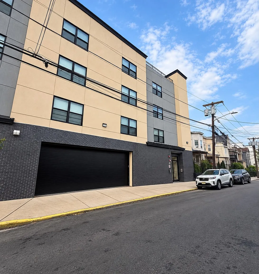 51 Carroll St — Photo 1