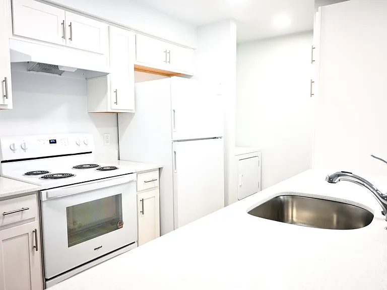 Harrison Village Apartments — Photo 55