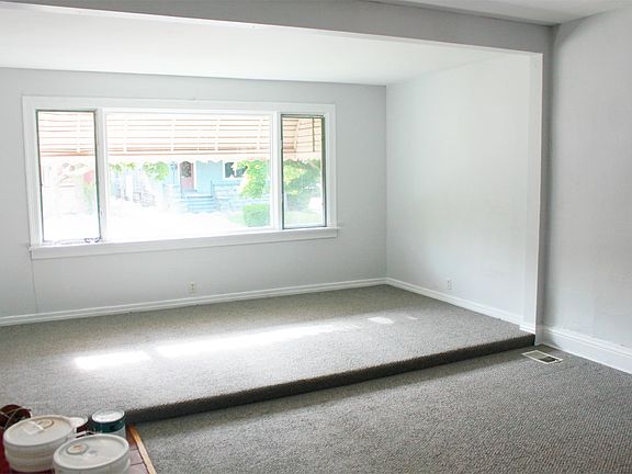 2nd image of 66 Meech Ave #1