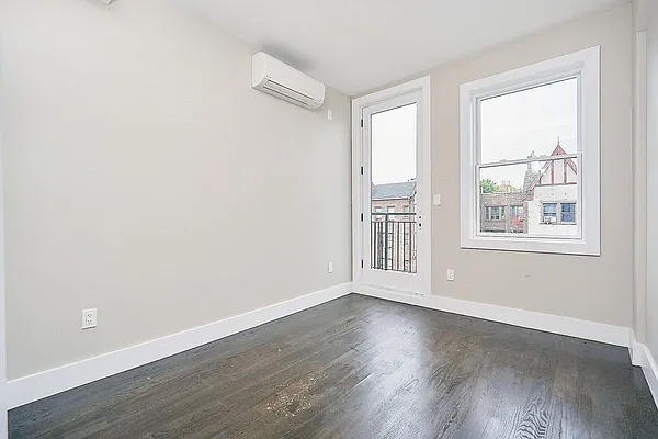 Rented by Keller Williams NYC | media 7