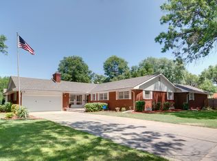 706 N Stratford Rd, Wichita, KS 67206