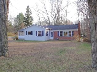 221 Dickinson Rd, Webster, NY 14580