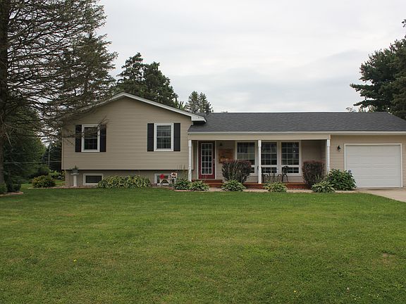 5th image of 23420 96th Ave N