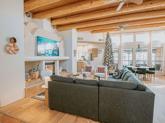 4th image of 226 San Andres Rd