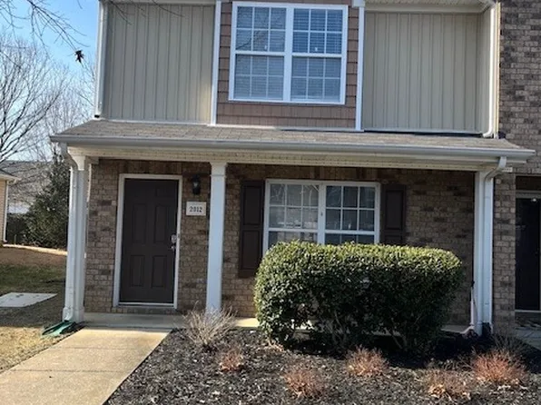 2012 Victory Gallop Ln, Murfreesboro, TN 37128