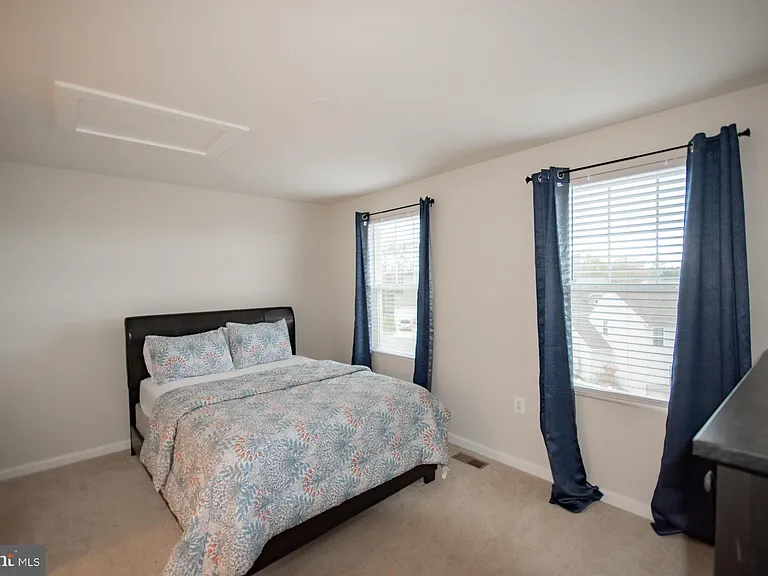 34 Coolidge Ave — Photo 29