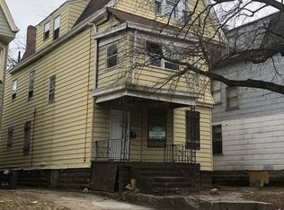 540 N Grove St, East Orange, NJ 07017