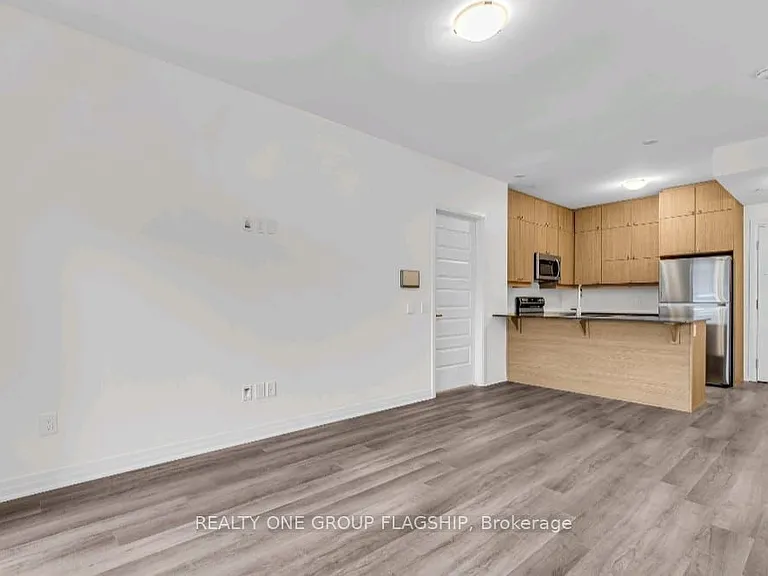 470 Gordon Krantz Ave #316 — Photo 11