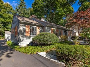462 Summer Ave, Reading, MA 01867
