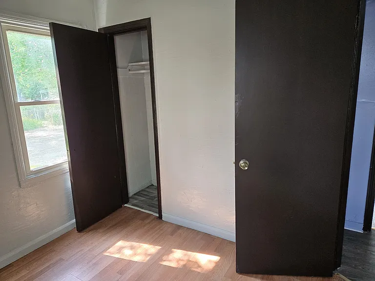 20191 Ryan Rd — Photo 17