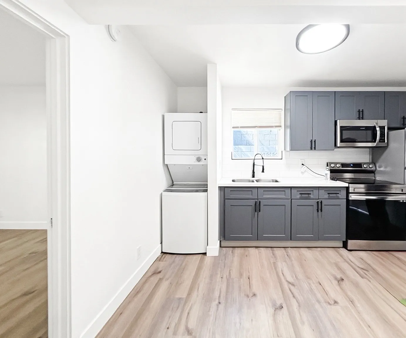 1 bed, 450 sqft, $1,150 — Photo 3