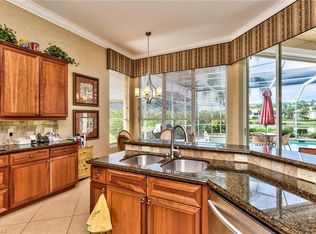 1628 Manchester Ct, Naples, FL 34109