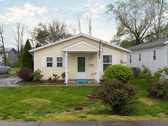 2nd image of 3734 Marvin Ave