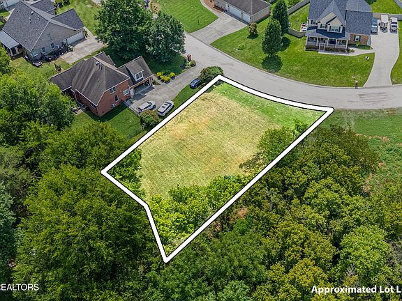 3rd image of 7408 Country Meadow Dr