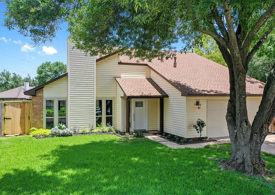 1st image of 2527 Sage Brush Ln