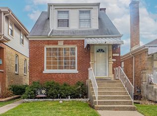 (Undisclosed Address), Chicago, IL 60634