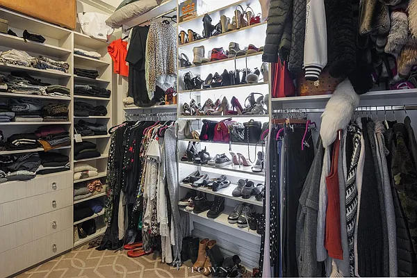 Rented by Town Residential | media 11