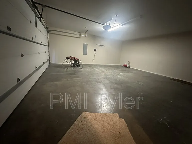 2 Baylee Dr — Photo 8