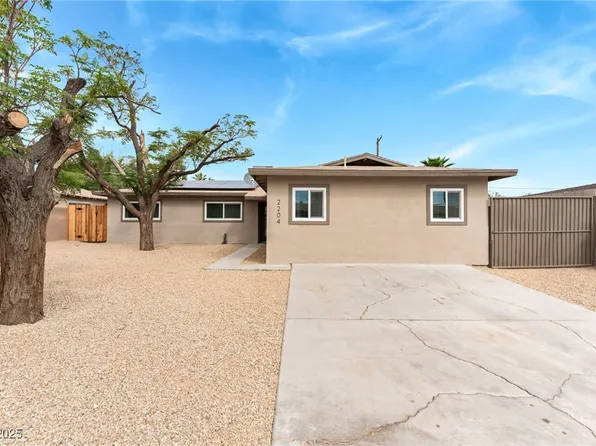 2204 Dogwood Ave, North Las Vegas, NV 89030