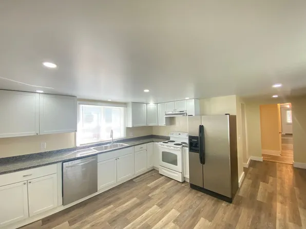 77 Franklin St, Somersworth, NH 03878