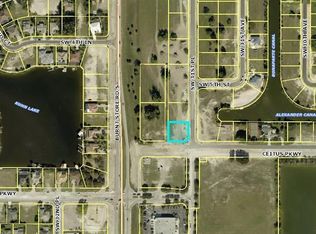 514 SW 31st Pl, Cape Coral, FL 33991