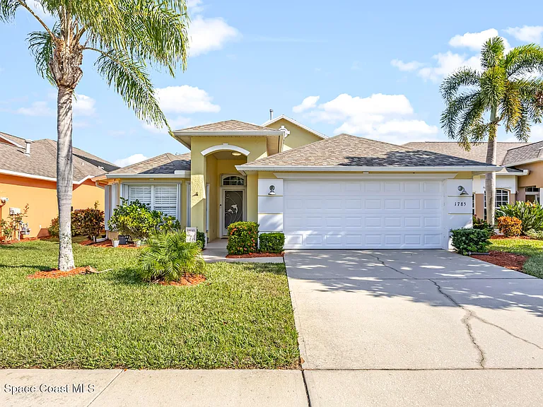 1785 Ficus Point Dr — Photo 1