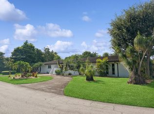 9744 SW 126th Ter, Miami, FL 33176