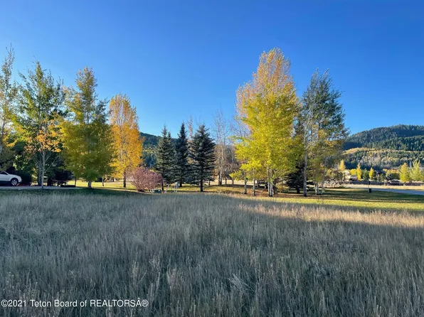 59 Winger Cir, Victor, ID 83455