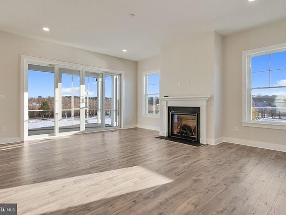 7th image of this home