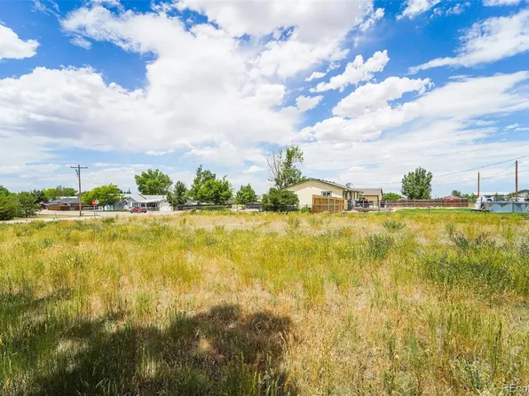 N 5th Street, Bennett, CO 80102