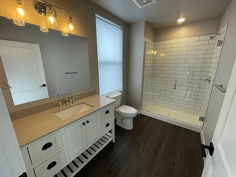 605 N 7th Ave #204 — Photo 7