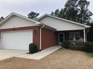 627 Pinehurst Trace Dr, Pinehurst, NC 28374