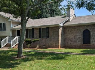 3356 San Antonio Dr, Snellville, GA