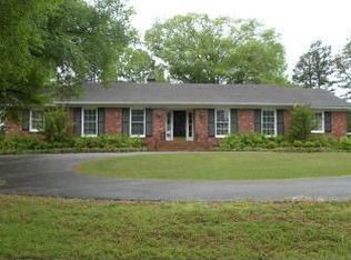 5 Pinewood Dr, Russellville, AR 72801